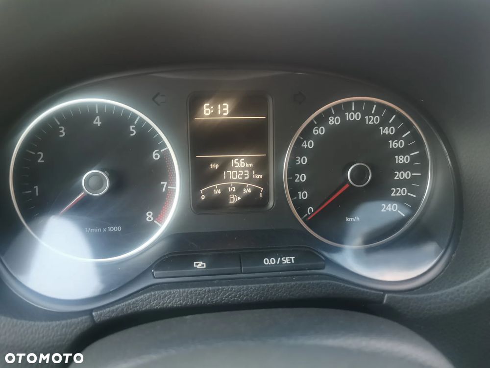 Volkswagen Polo 1.4 16V Comfortline CityLine - 18