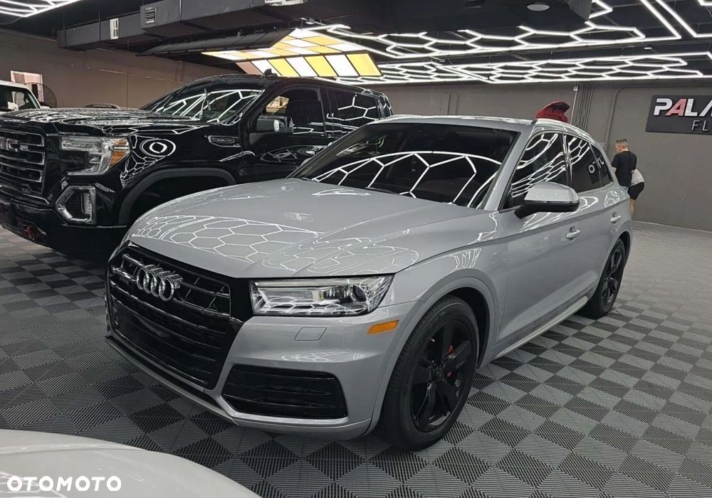Audi Q5 - 2