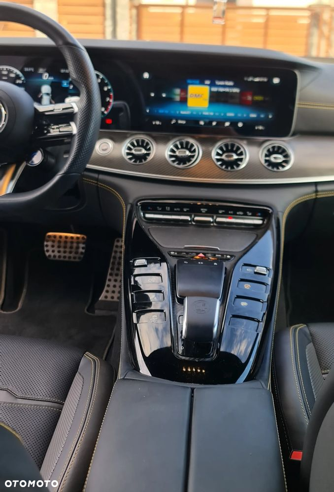 Mercedes-Benz AMG GT 53 4-Matic+ - 9