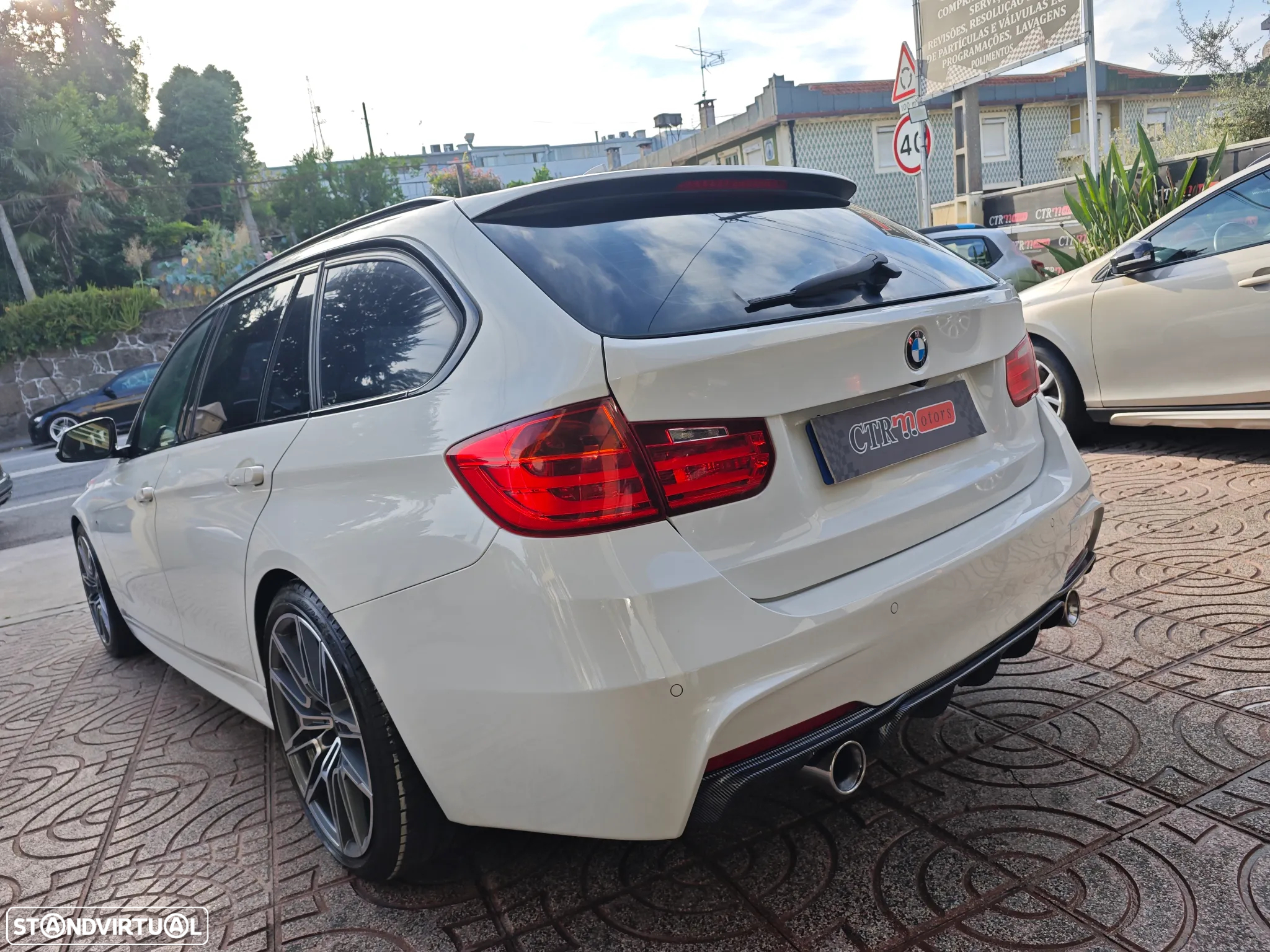 BMW 320 d Touring Auto Pack M - 11