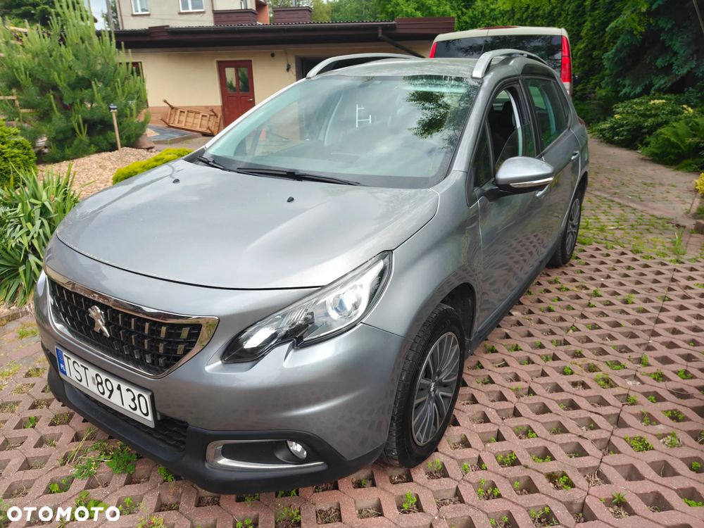 Peugeot 2008 1.2 VTi/Pure Tech Active - 2
