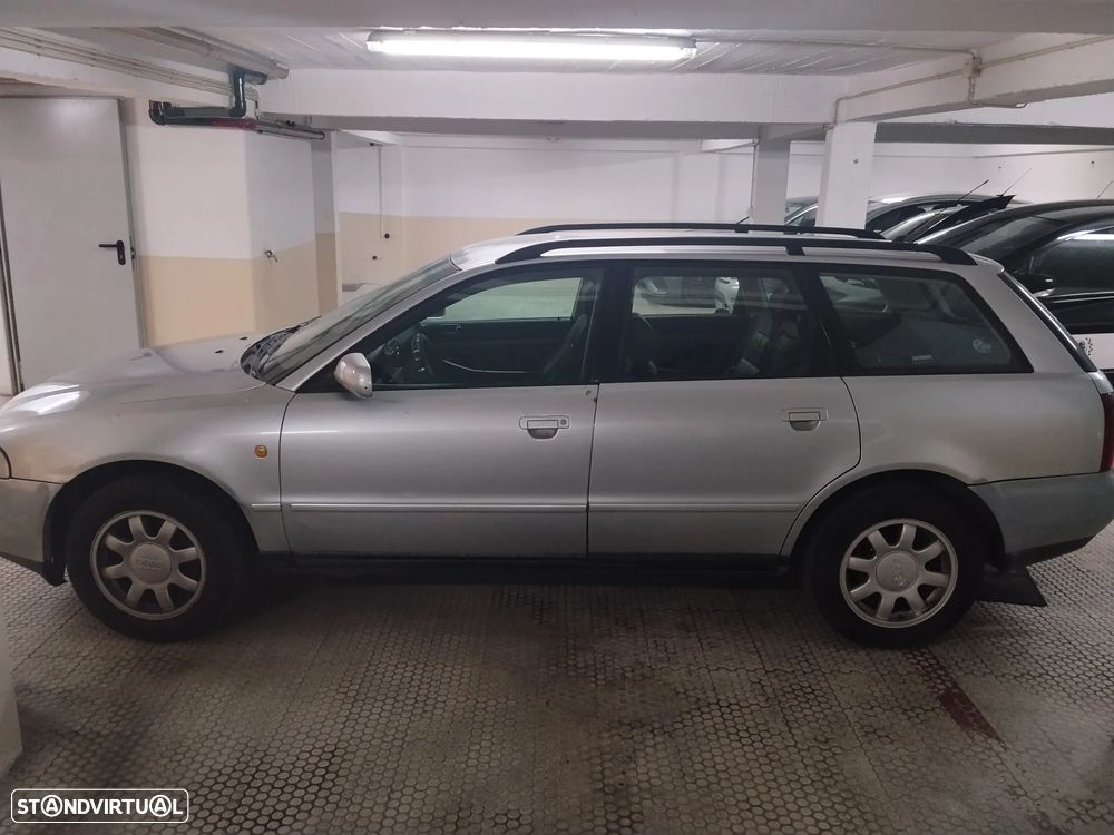 Audi A4 Avant - 2