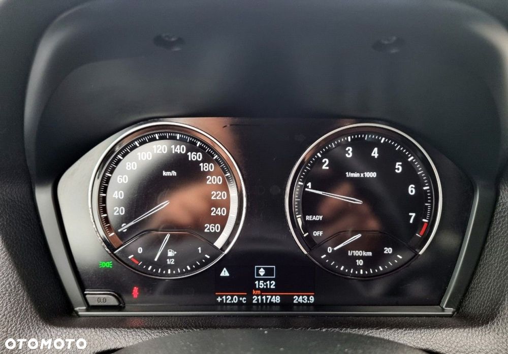 BMW Seria 1 - 32