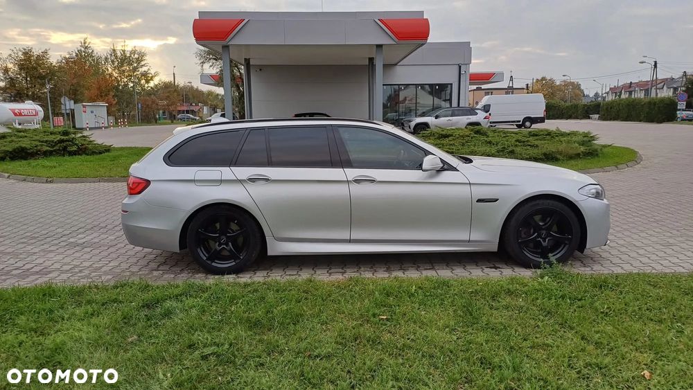 BMW Seria 5 520d Touring - 4