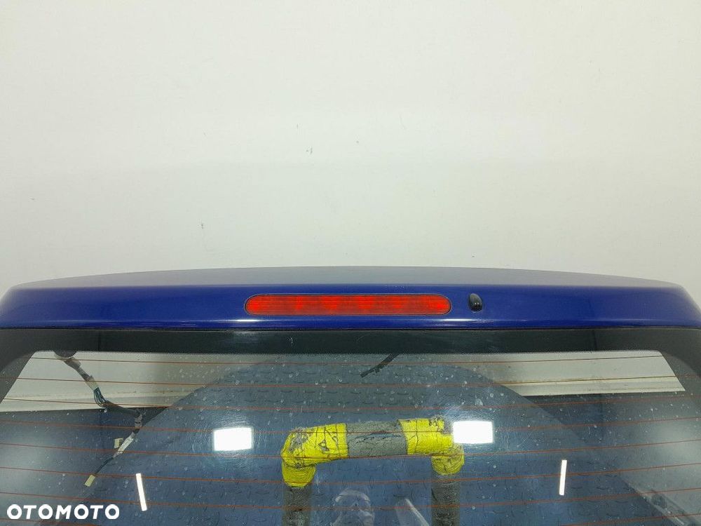 TOYOTA COROLLA VERSO II 04- TYLNA KLAPA BAGAŻNIKA 8Q4 - 2