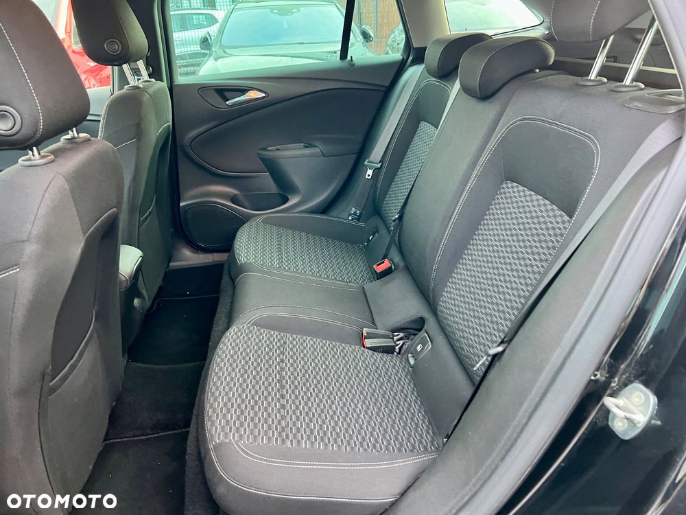 Opel Astra 1.4 Turbo Start/Stop Business - 21