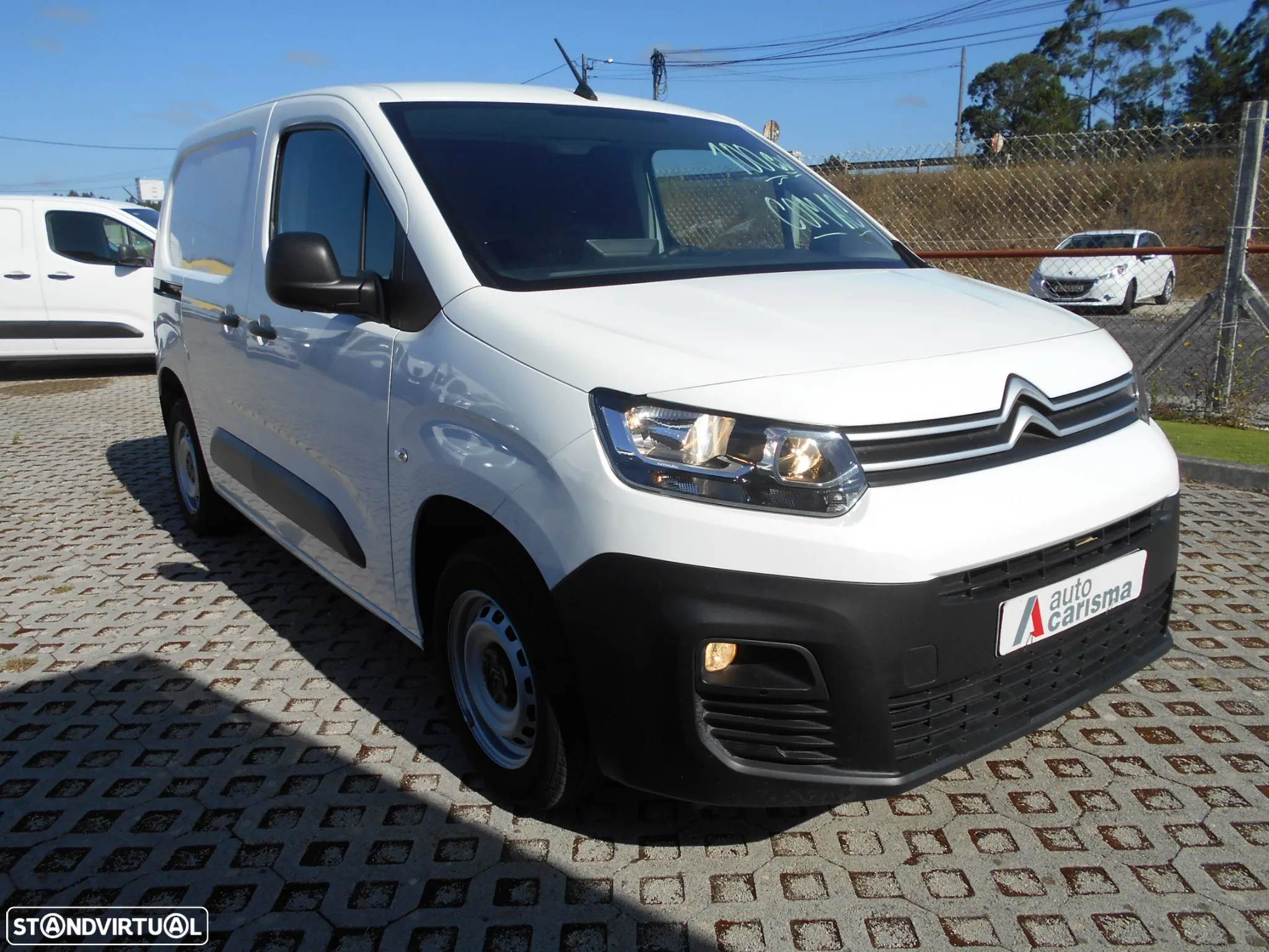 Citroën BERLINGO 102cv 3 LUG Com AC - 4