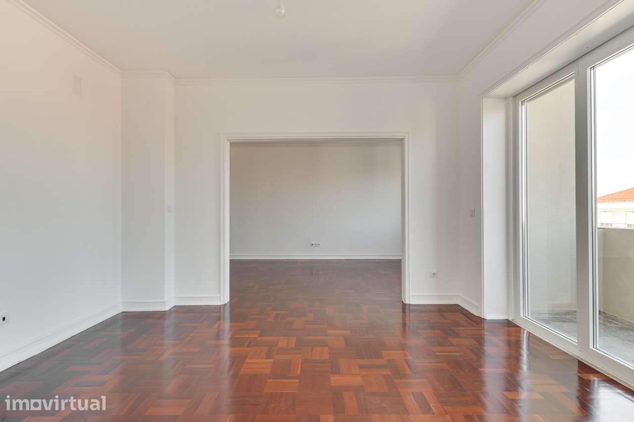 Apartamento T4 na Avenida da República - Grande imagem: 5/45