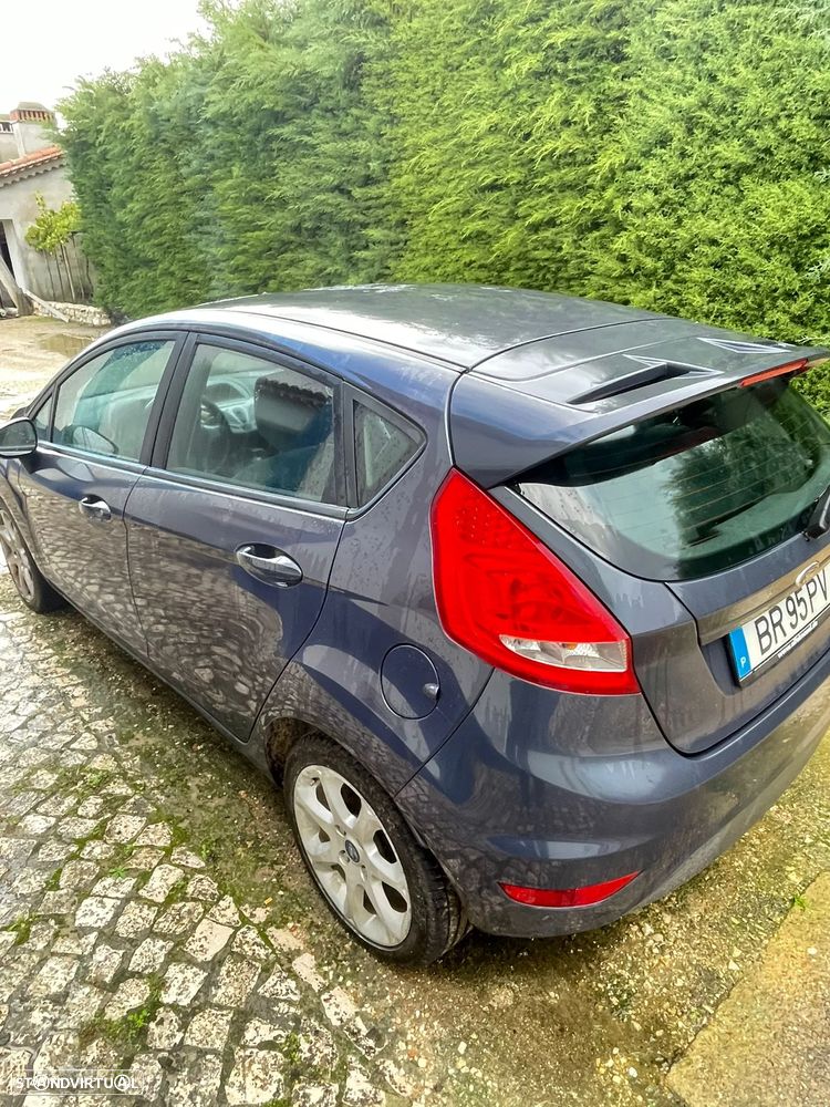 Ford Fiesta - 1