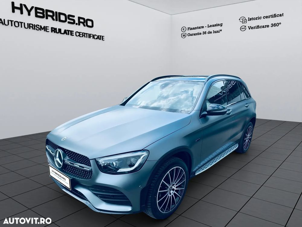 Mercedes-Benz GLC 300 e 4MATIC - 1
