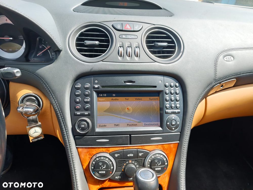 Mercedes-Benz SL 350 7G-TRONIC - 36