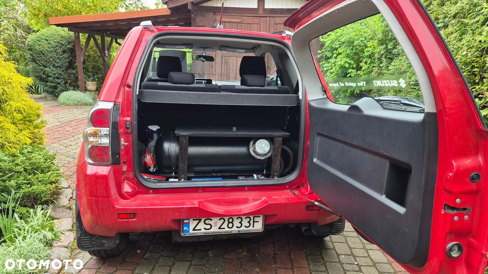 Suzuki Grand Vitara 1.6 - 4