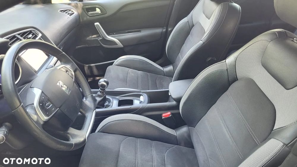 Citroën DS4 PureTech 130 Stop&Start SoChic - 10