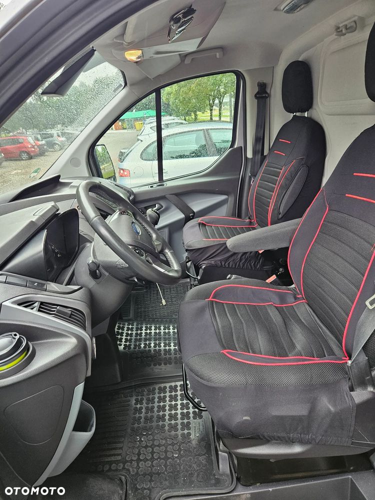 Ford Transit Custom - 7