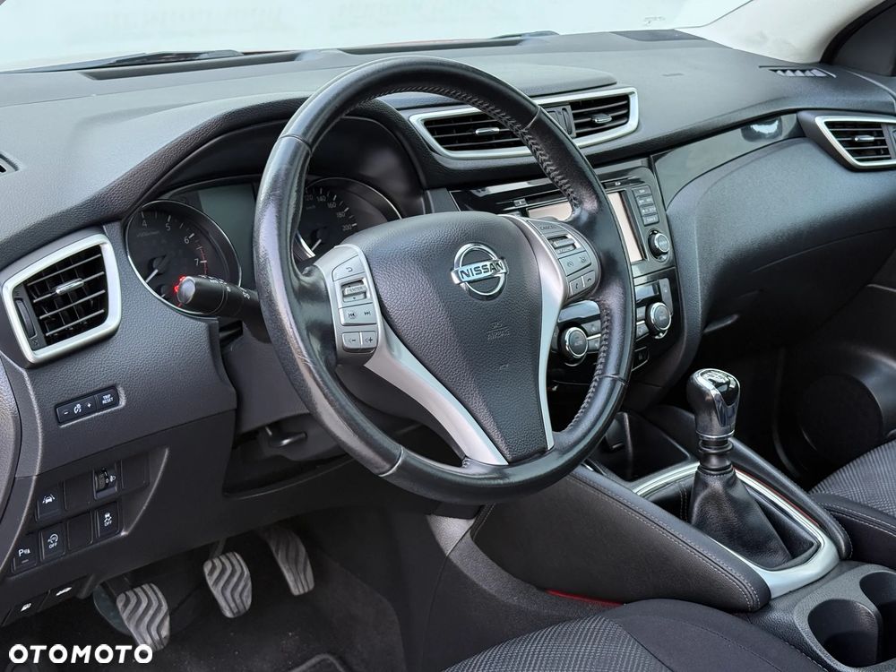 Nissan Qashqai - 24