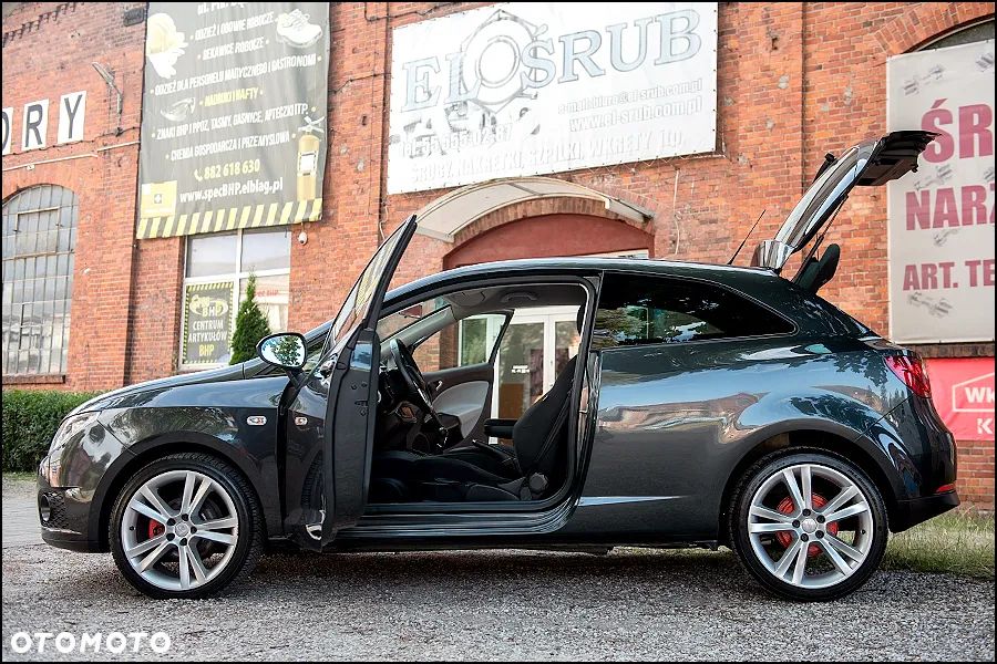Seat Ibiza SC 1.4 16V Sport - 11