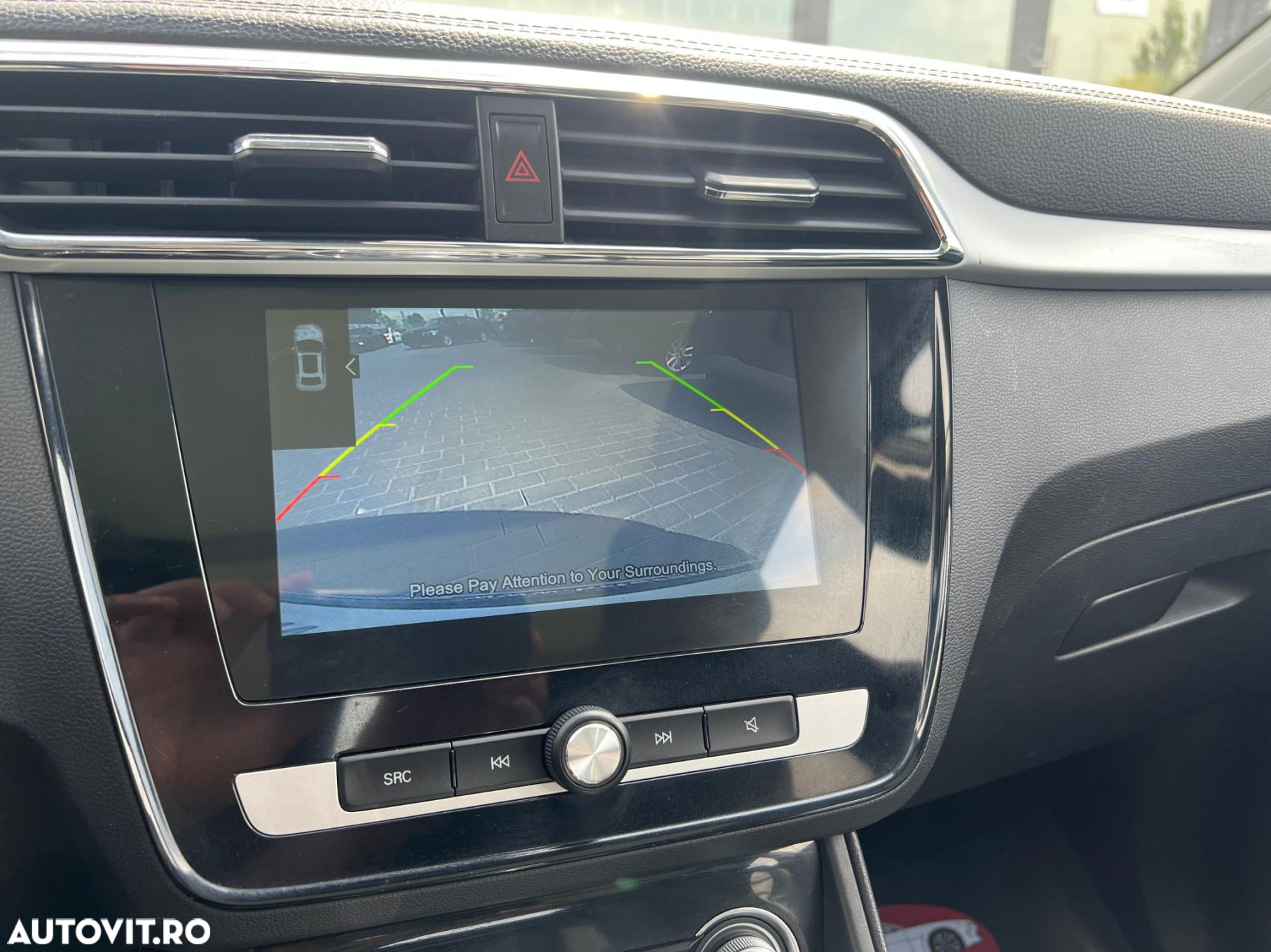 MG ZS EV Luxury - 12
