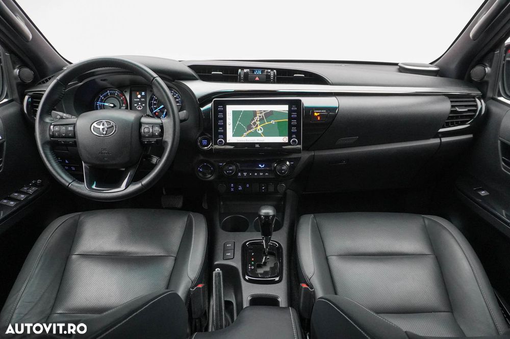 Toyota Hilux 4x4 Double Cab Autm. Invincible - 17