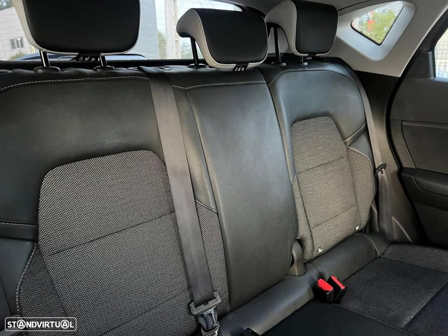 Renault Captur 1.0 TCe Equilibre - 9