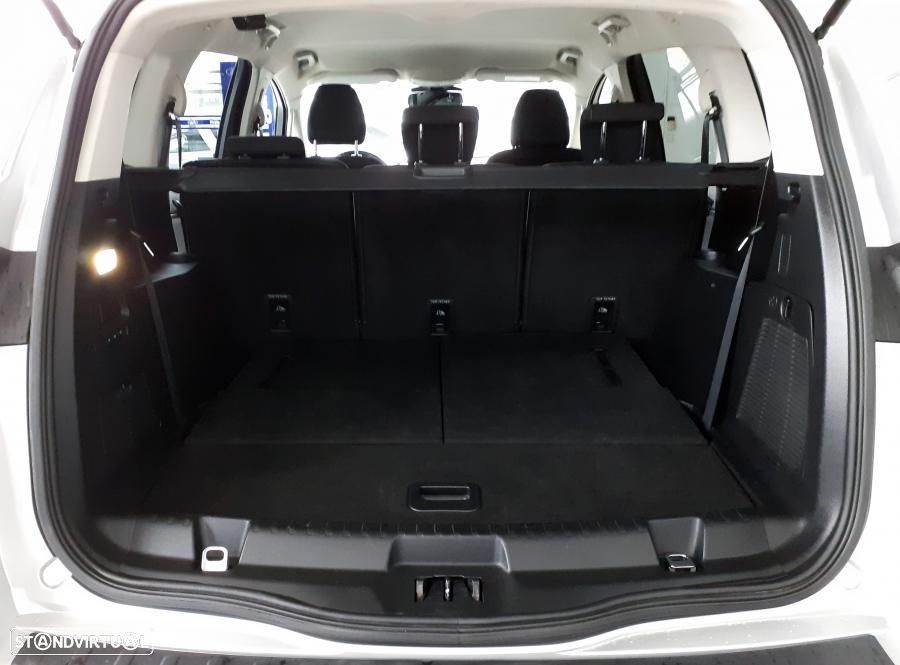 Ford S-Max 2.0 TDCi Titanium - 36