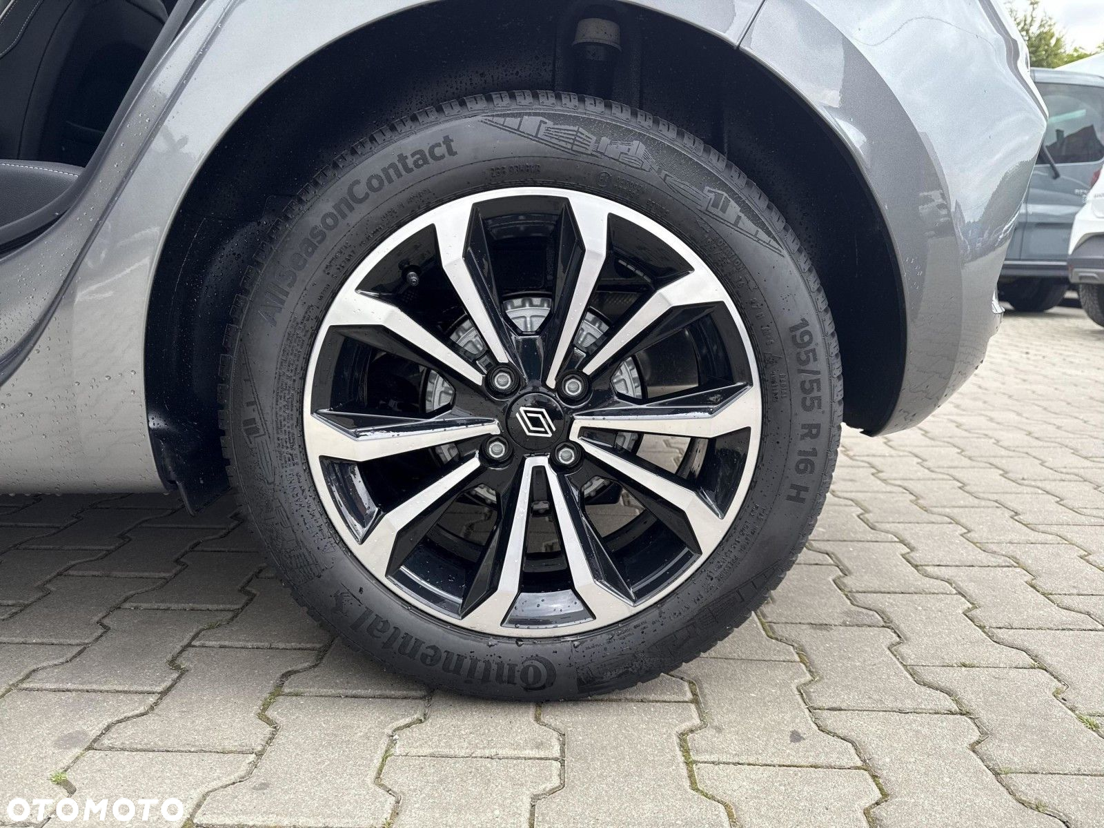 Renault Clio - 18