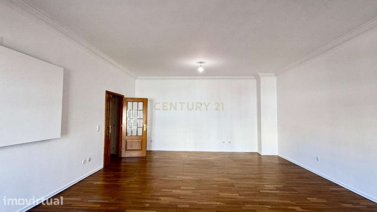 Duplex T2 de Excelência na Malveira – Certificação Energética A - Grande imagem: 5/20
