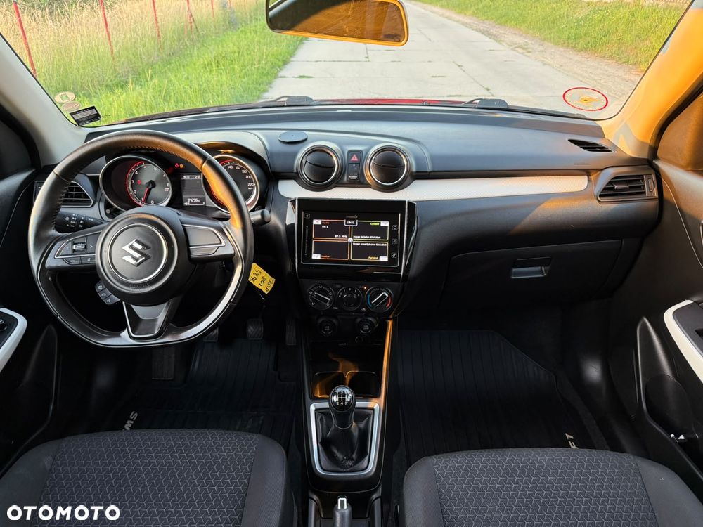 Suzuki Swift - 25