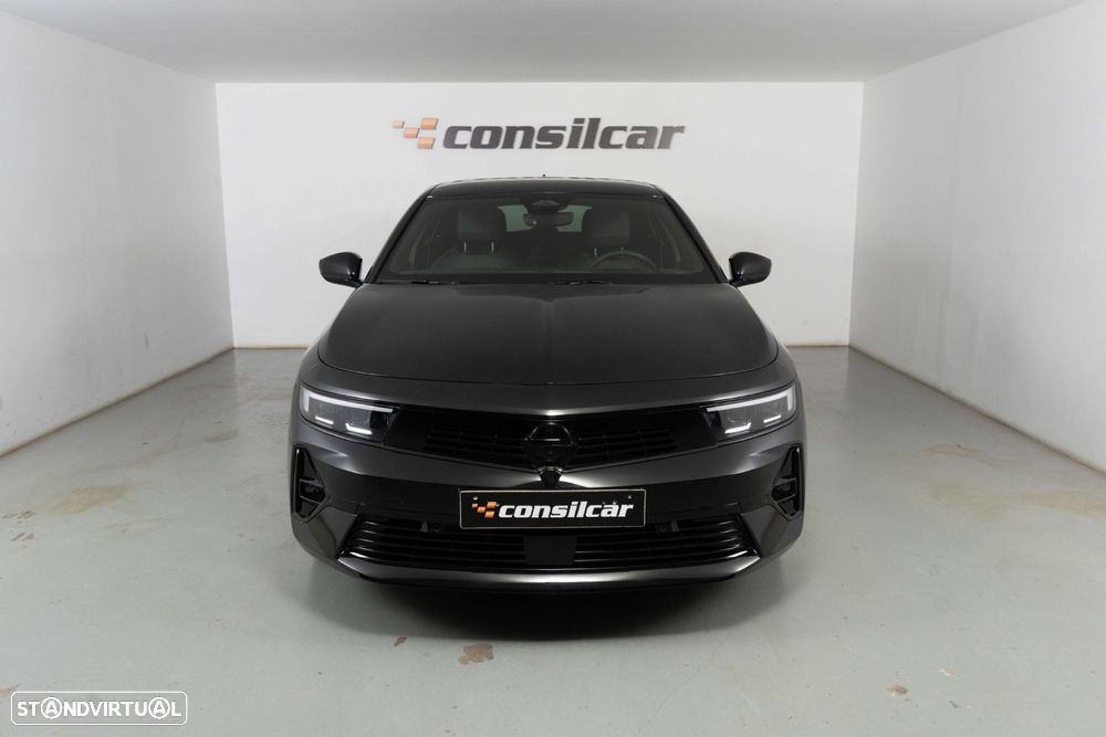 Opel Astra Sports Tourer 1.2 T GS Line - 2