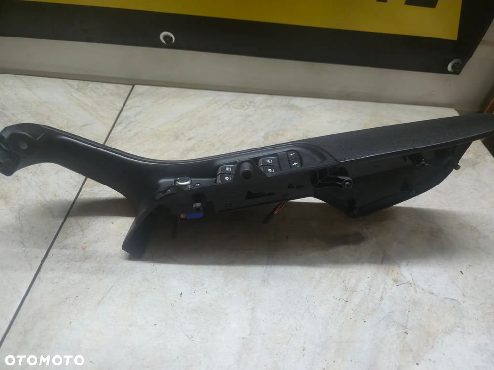 AUDI A3 8V PANEL LEWY PRZÓD PRZEŁĄCZNIK PODNOSZENIA SZYB - 4