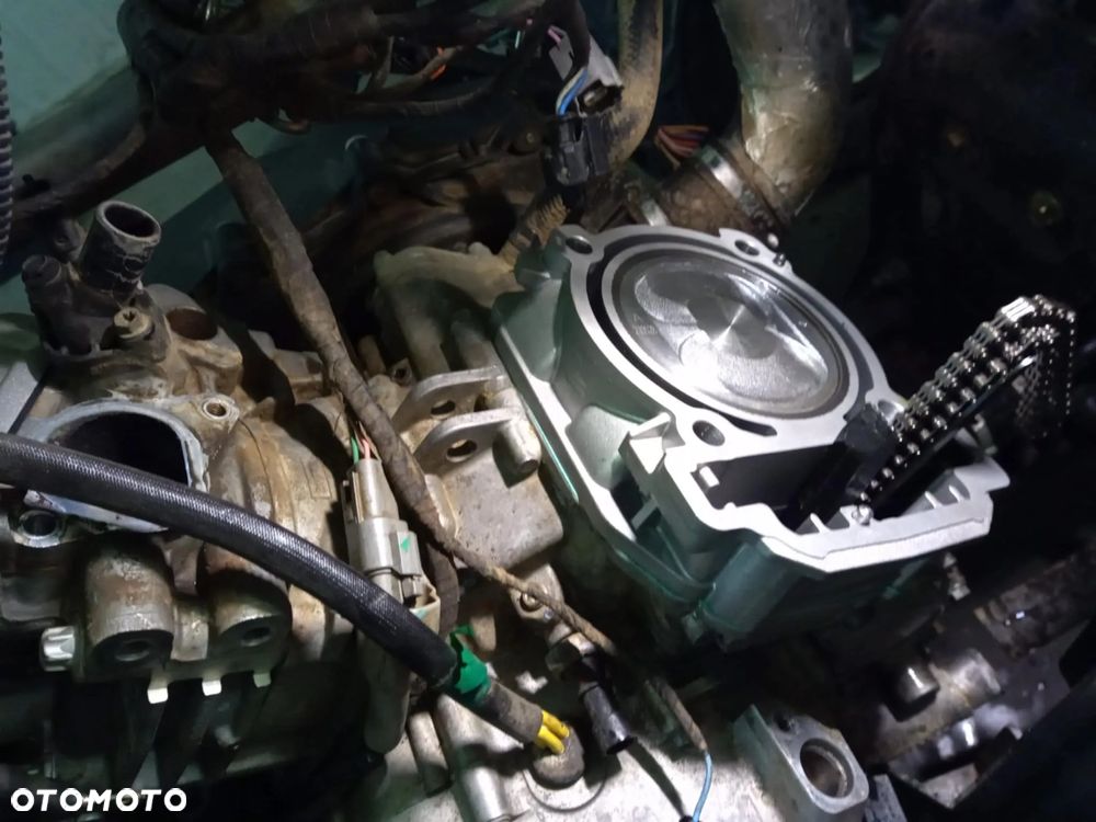 Can-Am Outlander Max - 20