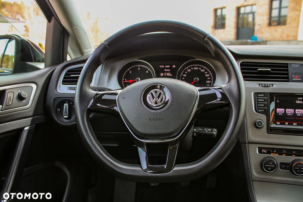 Volkswagen Golf 2.0 BlueTDI Highline - 24