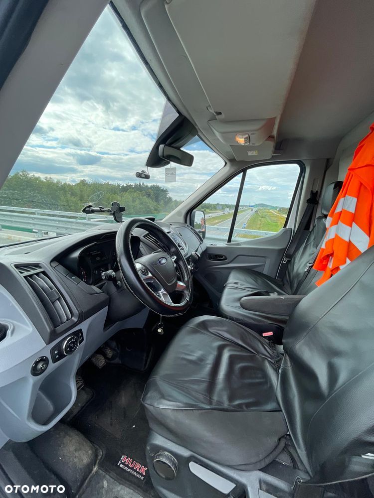 Ford Transit - 39