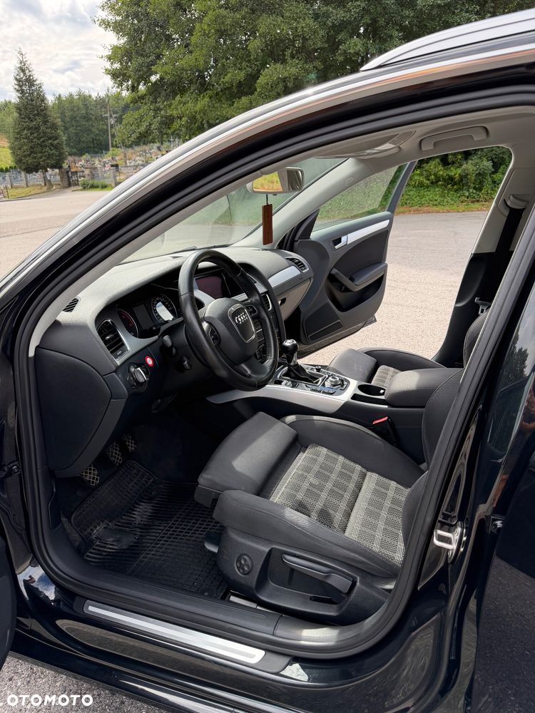 Audi A4 Avant 2.0 TDI - 8