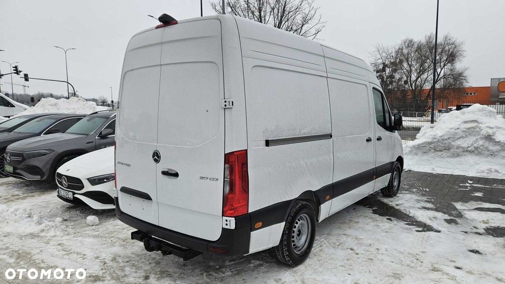 Mercedes-Benz Sprinter 317 CDI KA OM654 - 3