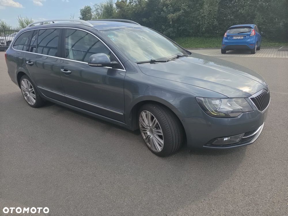Skoda Superb 2.0 TDI 4x4 Exclusive - 18