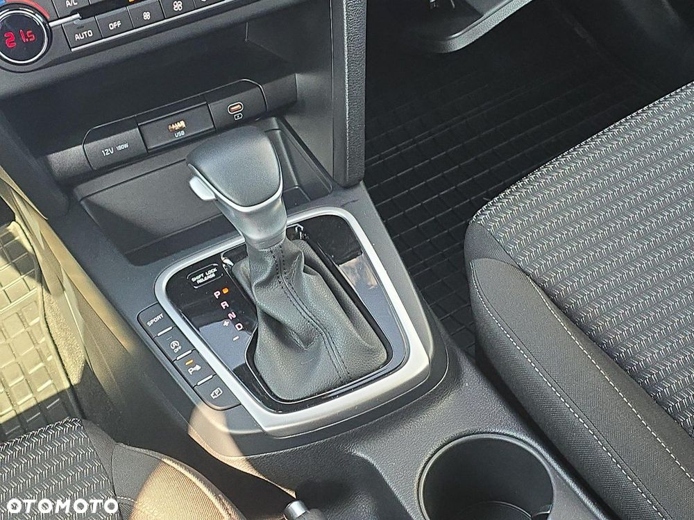 Kia Ceed 1.5 T-GDI M DCT - 15