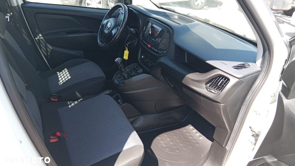Fiat DOBLO 1,6JTD 105PS WORK UP SKRZYNIA - 16
