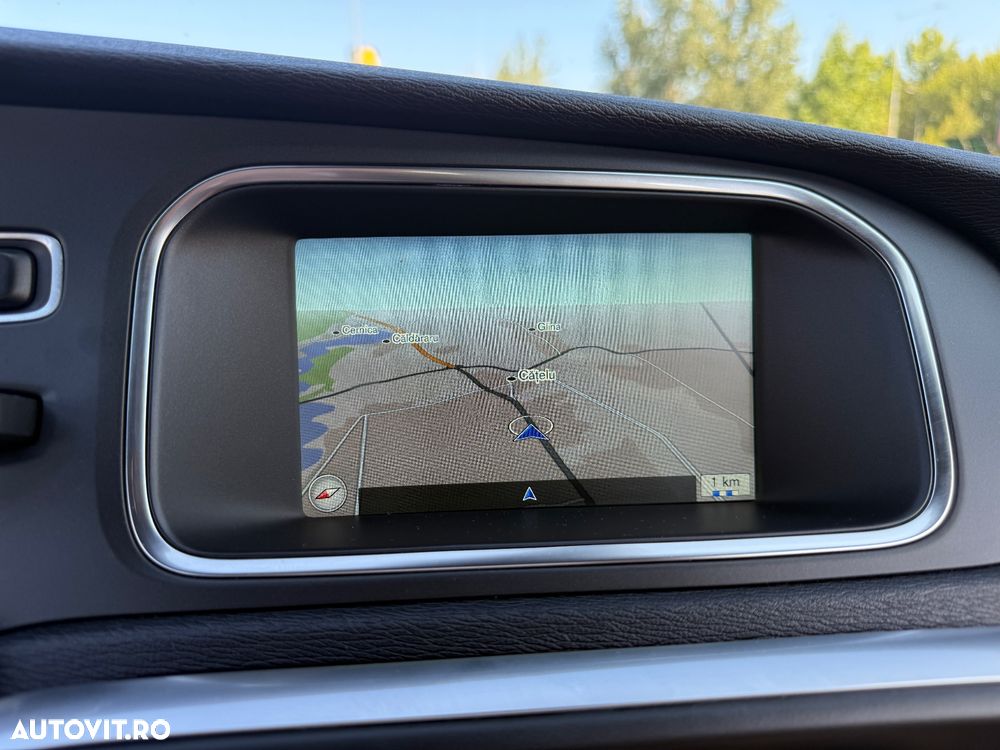 Volvo V40 D4 RDesign - 17