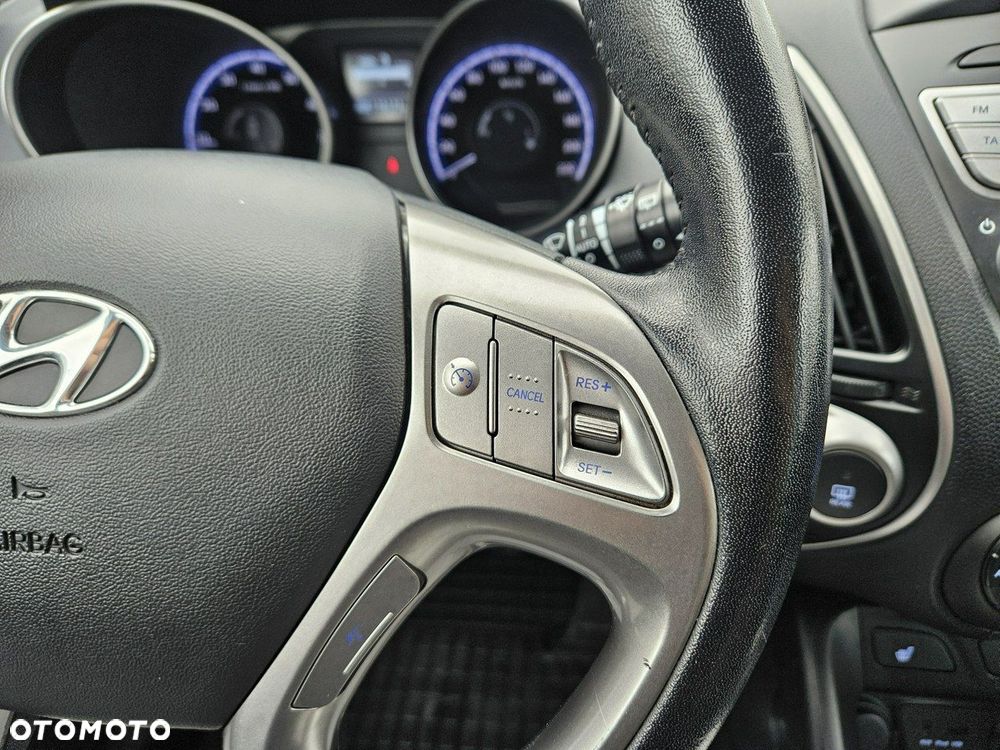 Hyundai ix35 2.0 Premium 2WD - 35