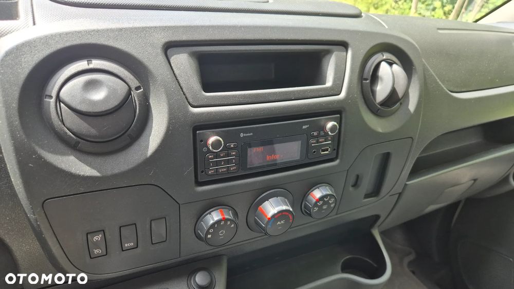 Renault Master - 11