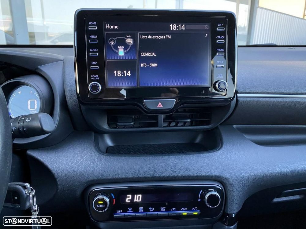 Toyota Yaris 1.5 HSD Exclusive - 16