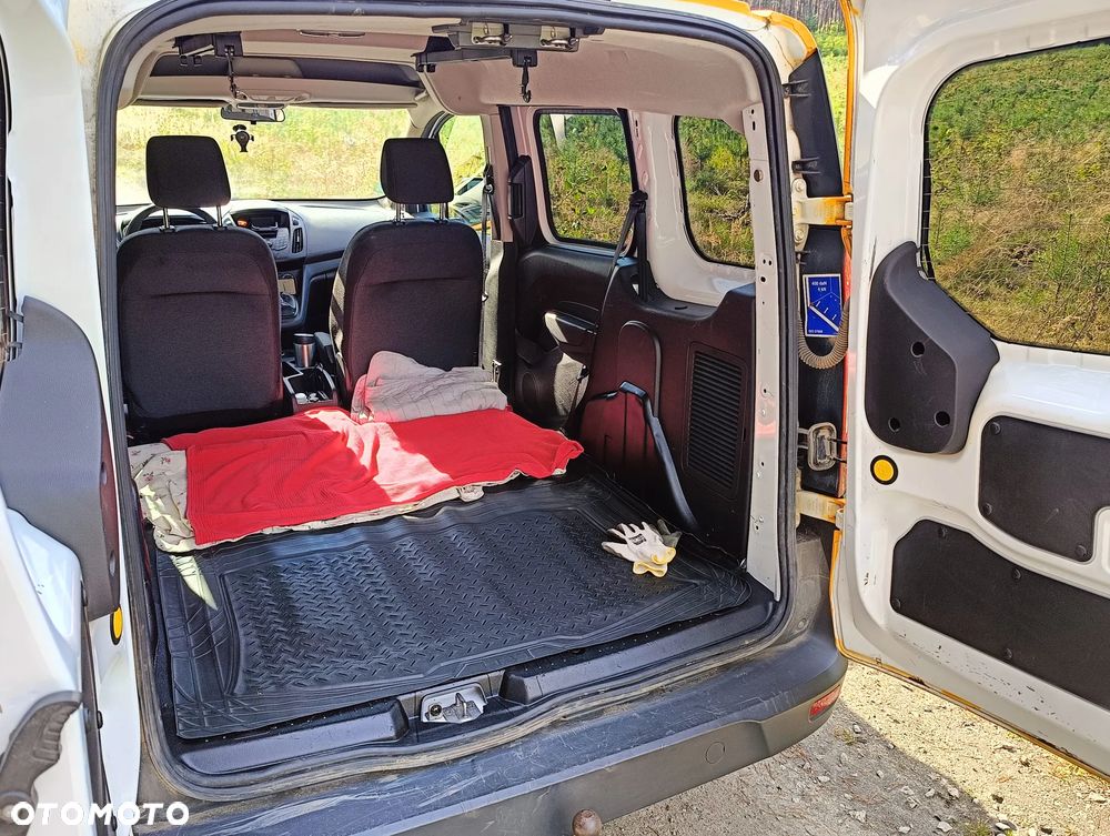 Ford Tourneo Connect 1.5 TDCi Trend - 9
