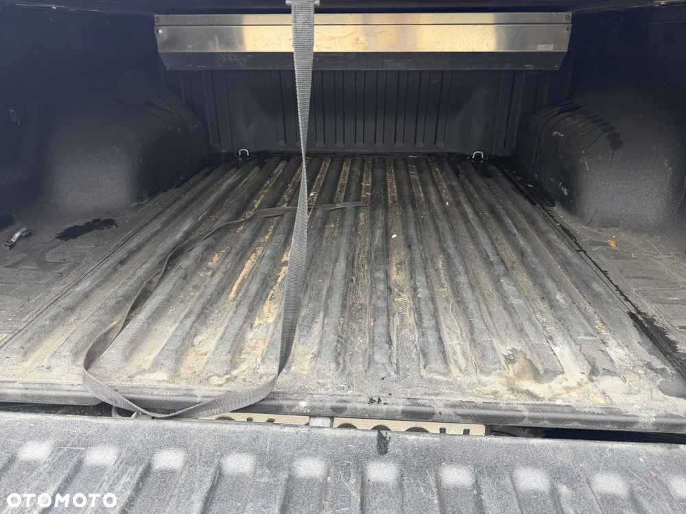 Volkswagen Amarok 3.0 V6 TDi 4MOTION Aventura - 12