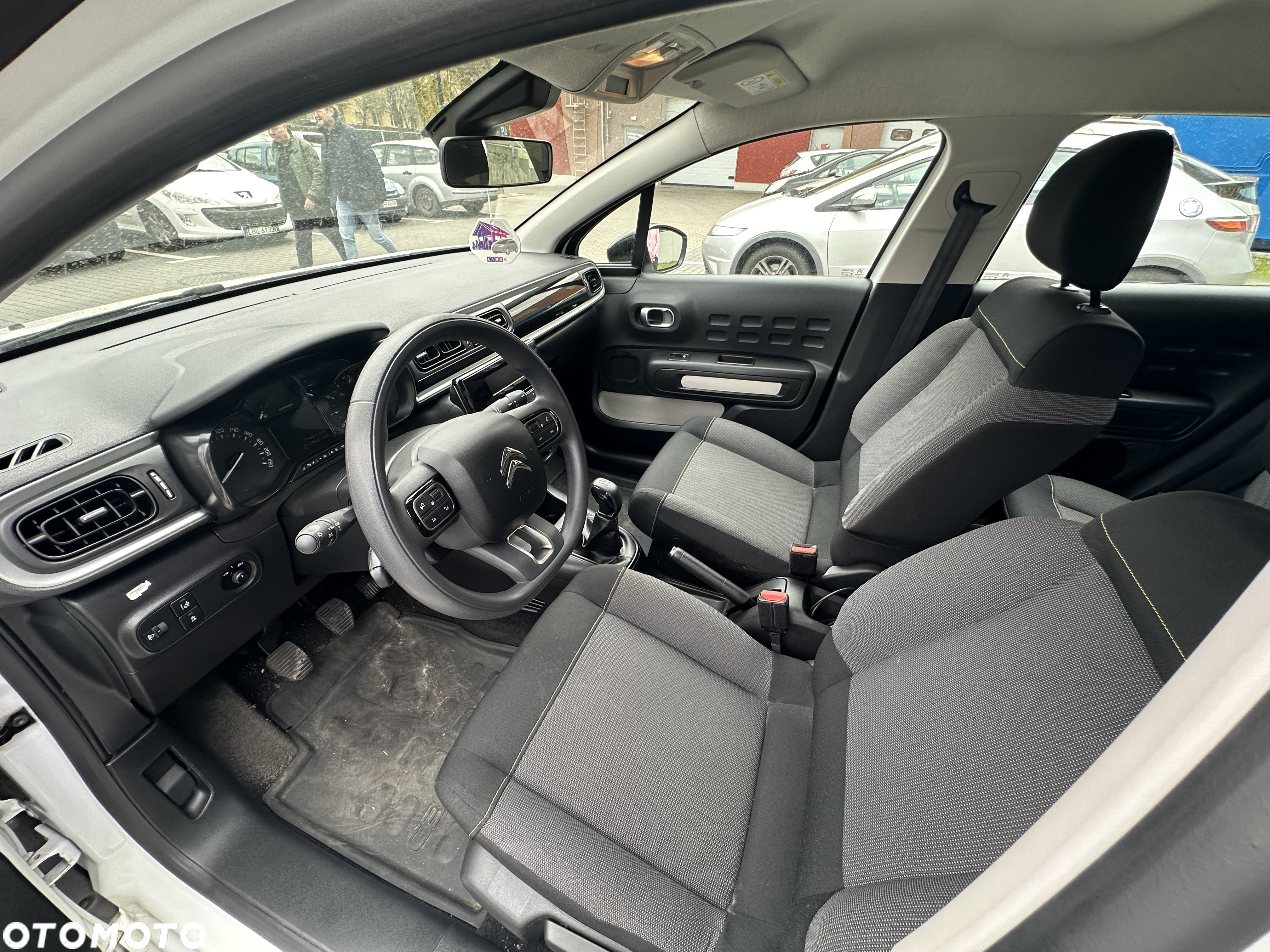 Citroën C3 1.2 PureTech Feel - 10