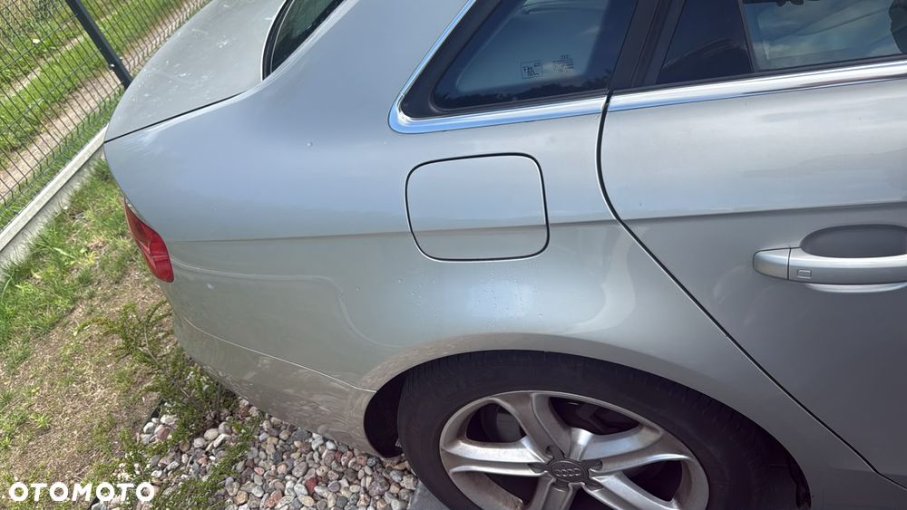 Audi A4 Limousine 2.0 TDI DPF Ambiente - 5