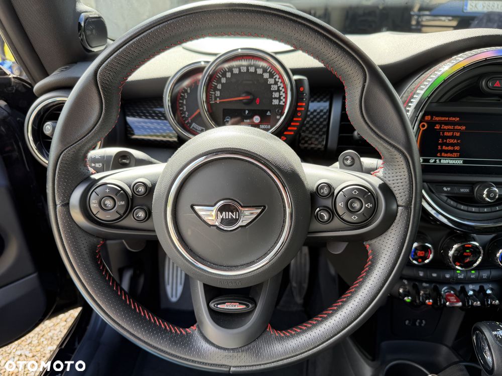 MINI John Cooper Works - 10