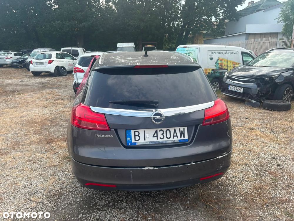 Opel Insignia 2.0 CDTI Cosmo S&S - 8