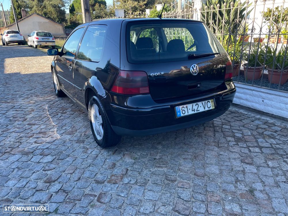 VW Golf 1.9 TDi Highline - 5
