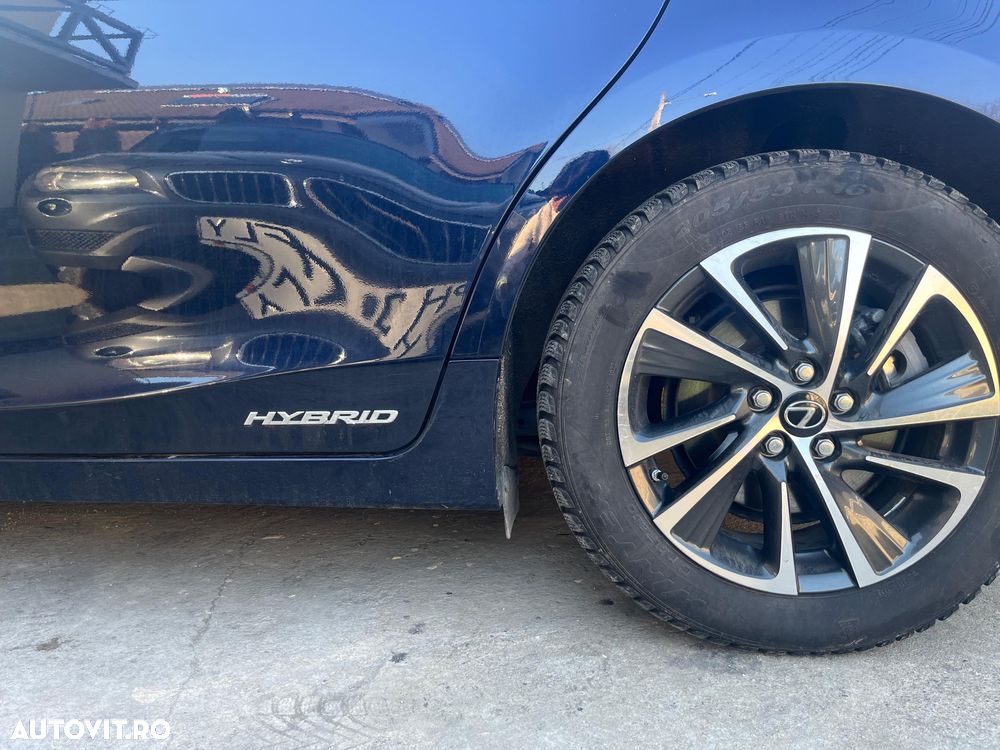 Lexus CT 200h Limited Edition - 10