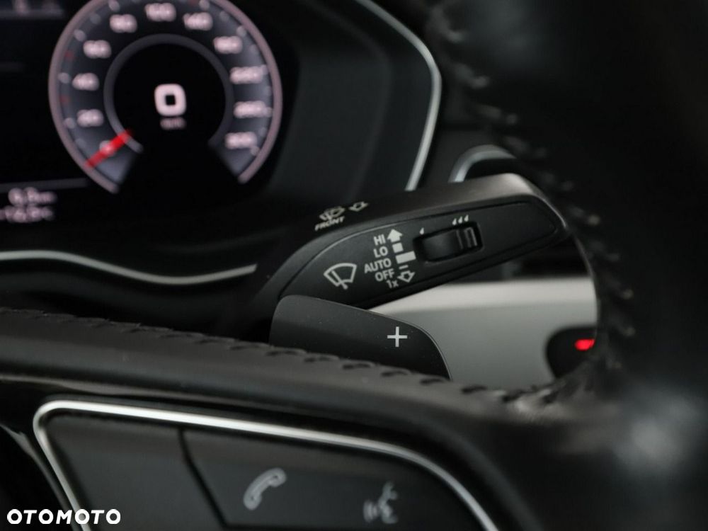 Audi A4 Limousine 40 TFSI S tronic advanced - 33